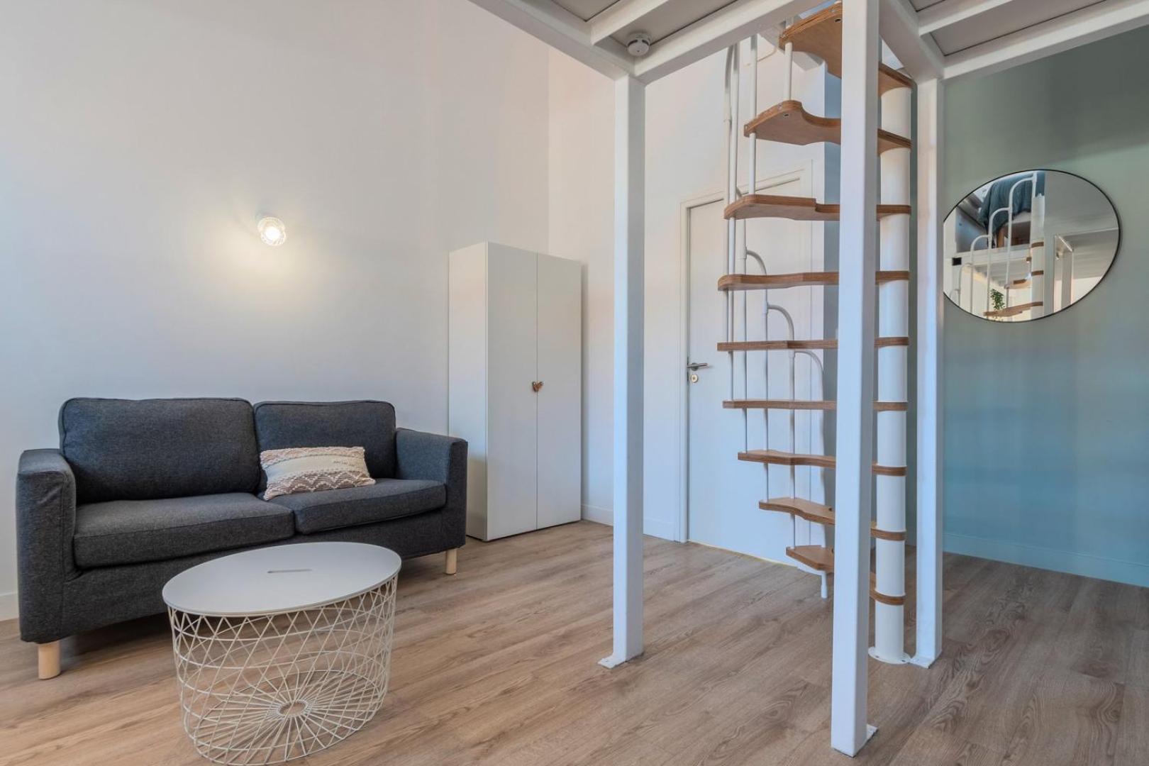 1 Bedroom Duplex Apartment, With Parking Tourcoing Luaran gambar