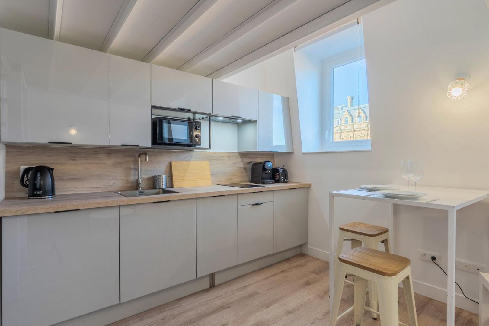 1 Bedroom Duplex Apartment, With Parking Tourcoing Luaran gambar